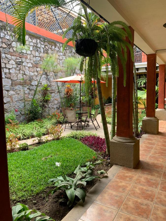 Casona Del Conquistador Antigua Exterior photo