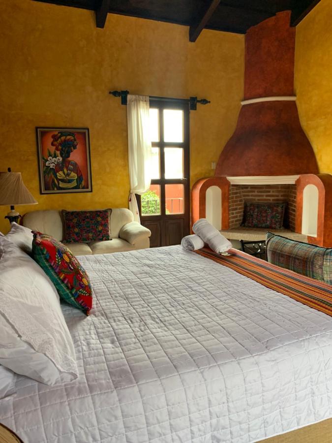 Casona Del Conquistador Antigua Exterior photo