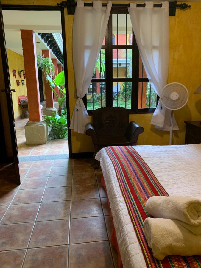 Casona Del Conquistador Antigua Exterior photo