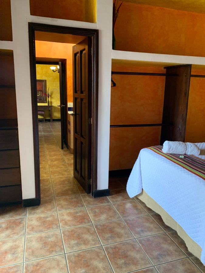 Casona Del Conquistador Antigua Exterior photo